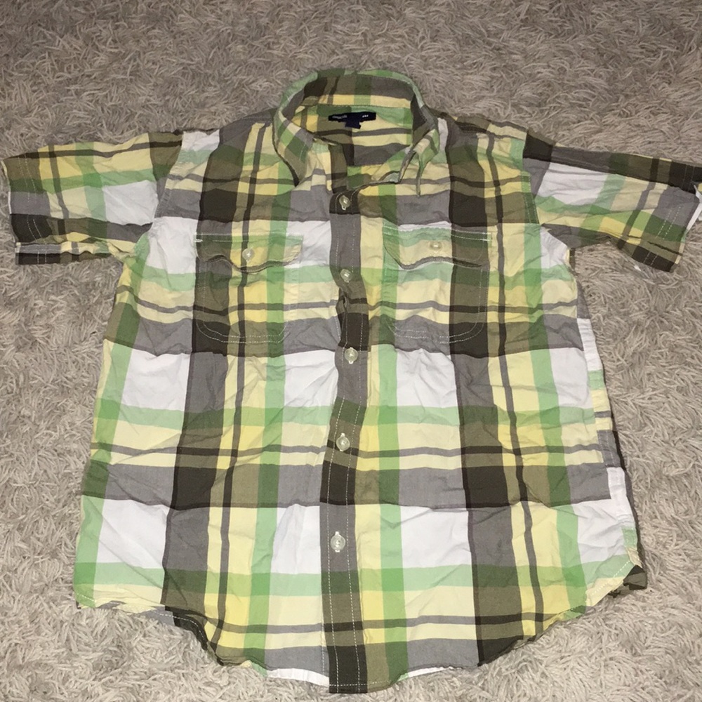 GapKids Button Down Short Sleeve Shirt
